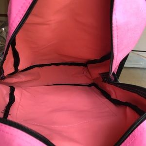 Simple & cute pink backpack for my pink lovers! 💖